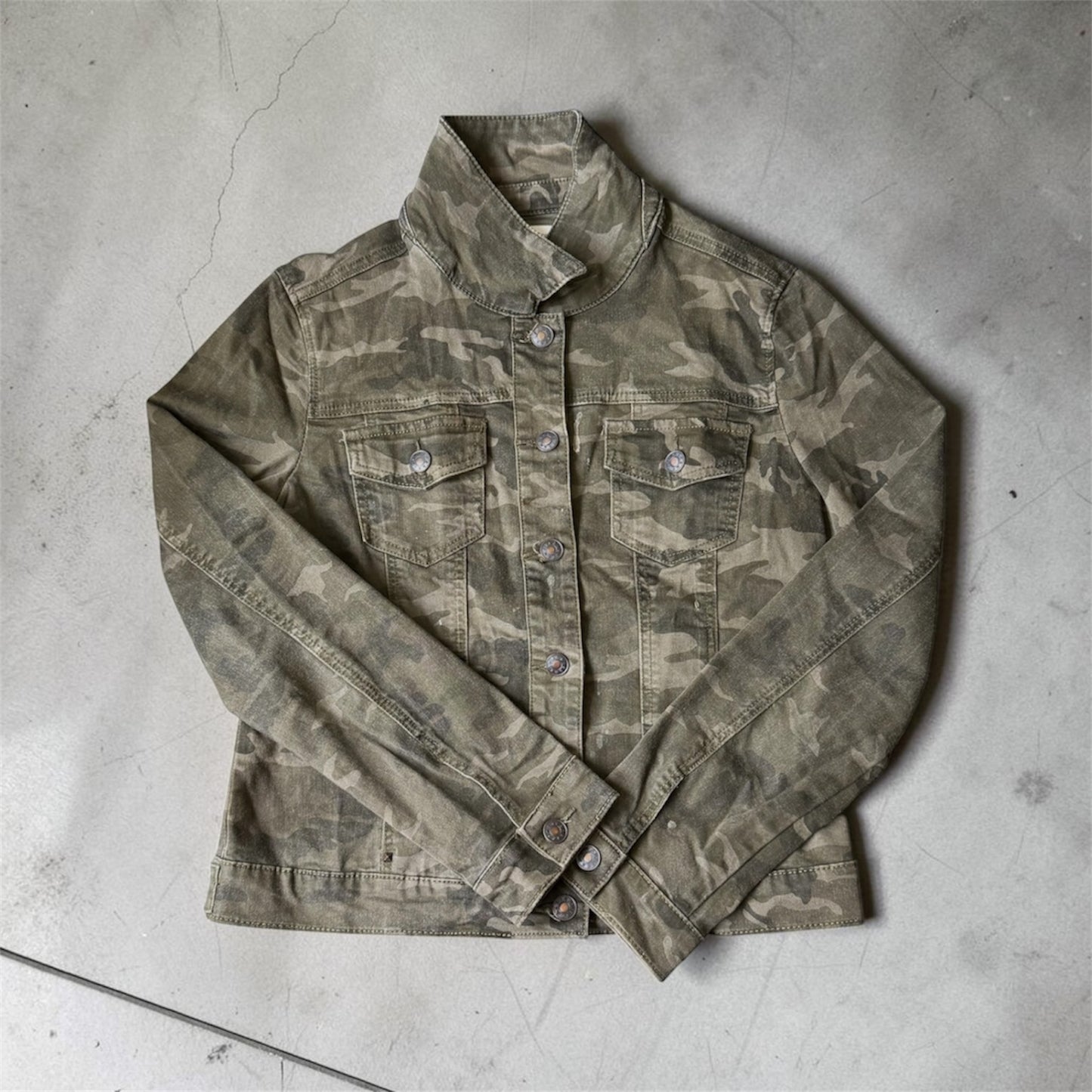 Camouflage jeans jacket